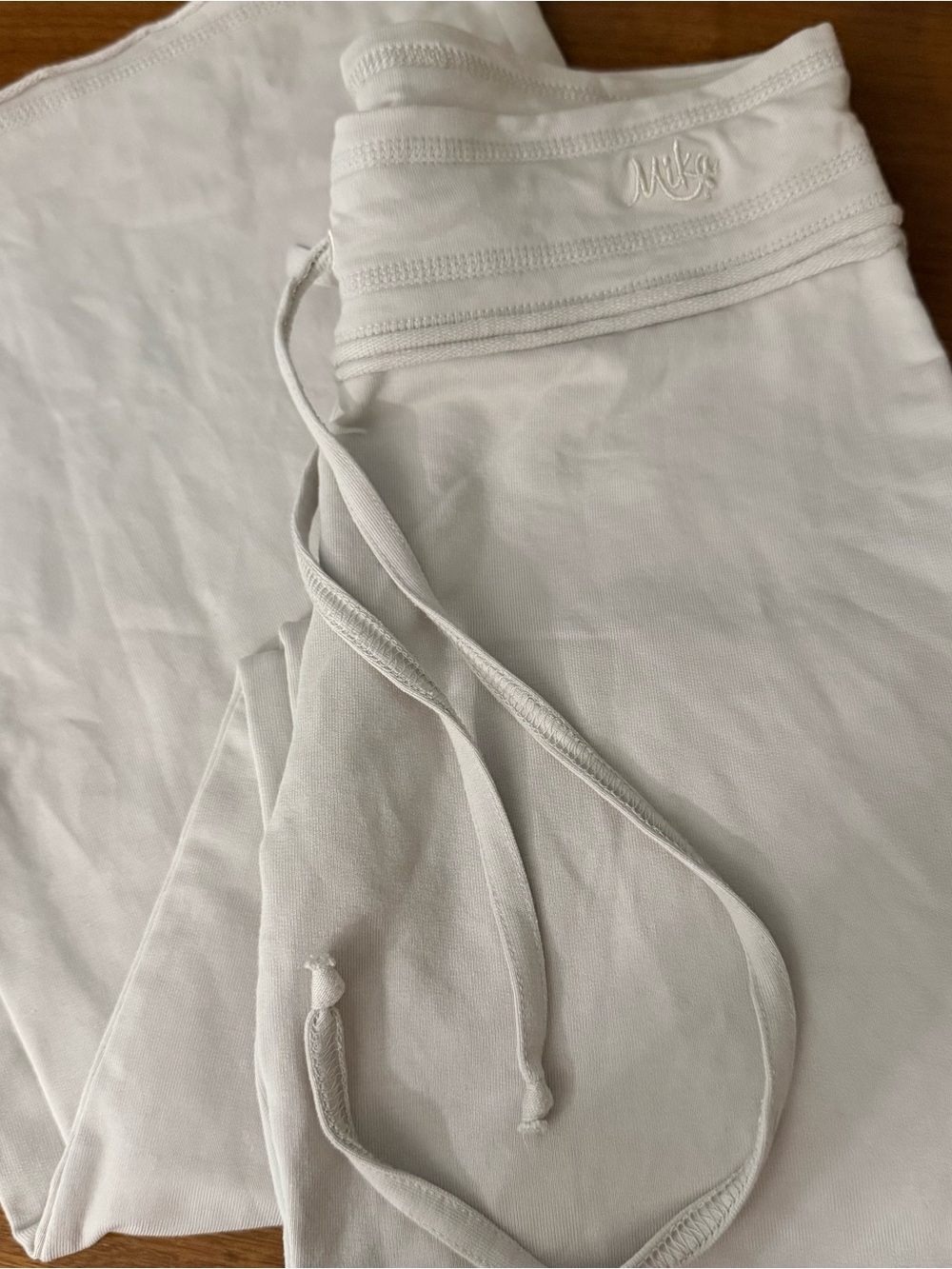 Mika Yoga Wear White Drawstring Leggings